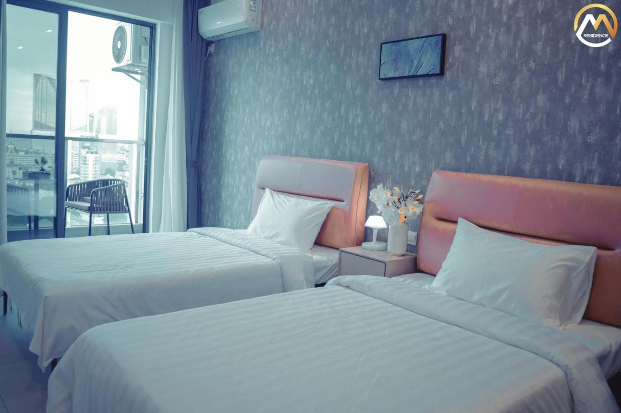 Infinity Pool Hotel Phnom Penh Down To 24 Usd In M Residence Екстериор снимка