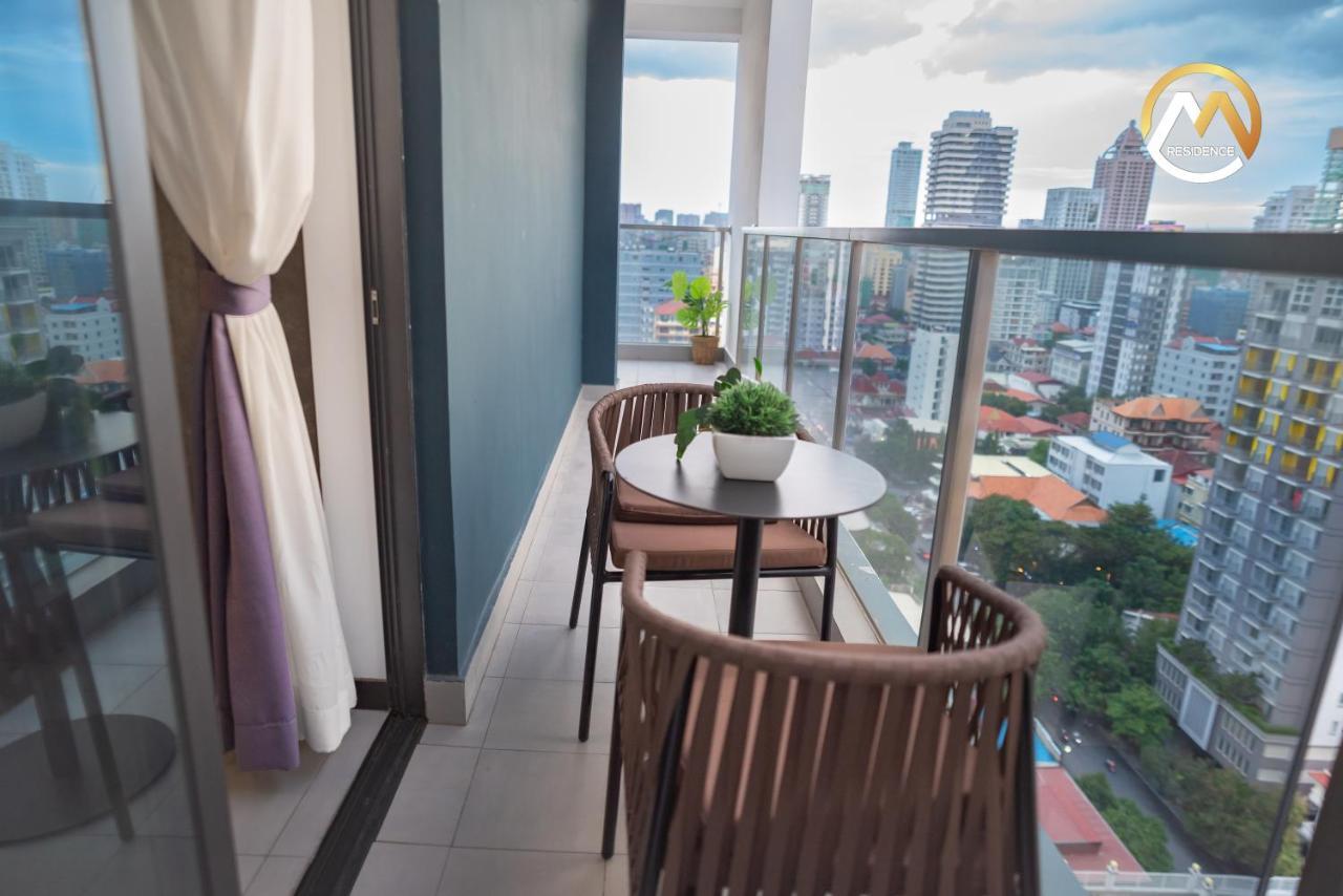 Infinity Pool Hotel Phnom Penh Down To 24 Usd In M Residence Екстериор снимка